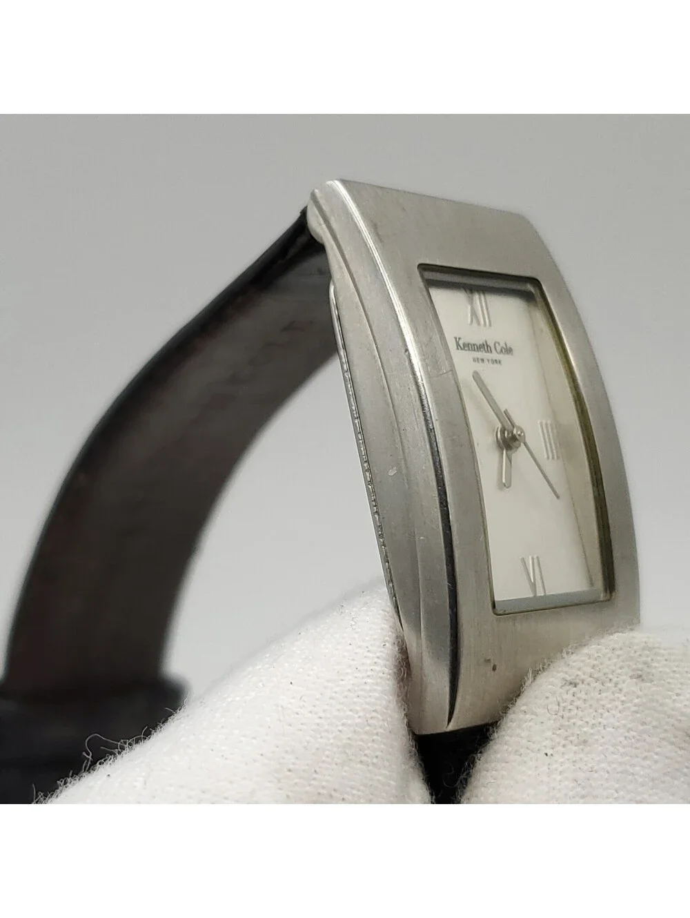 Kenneth Cole New York 20mm Womens Rectangle Quartz Watch Silver Tone New Battery